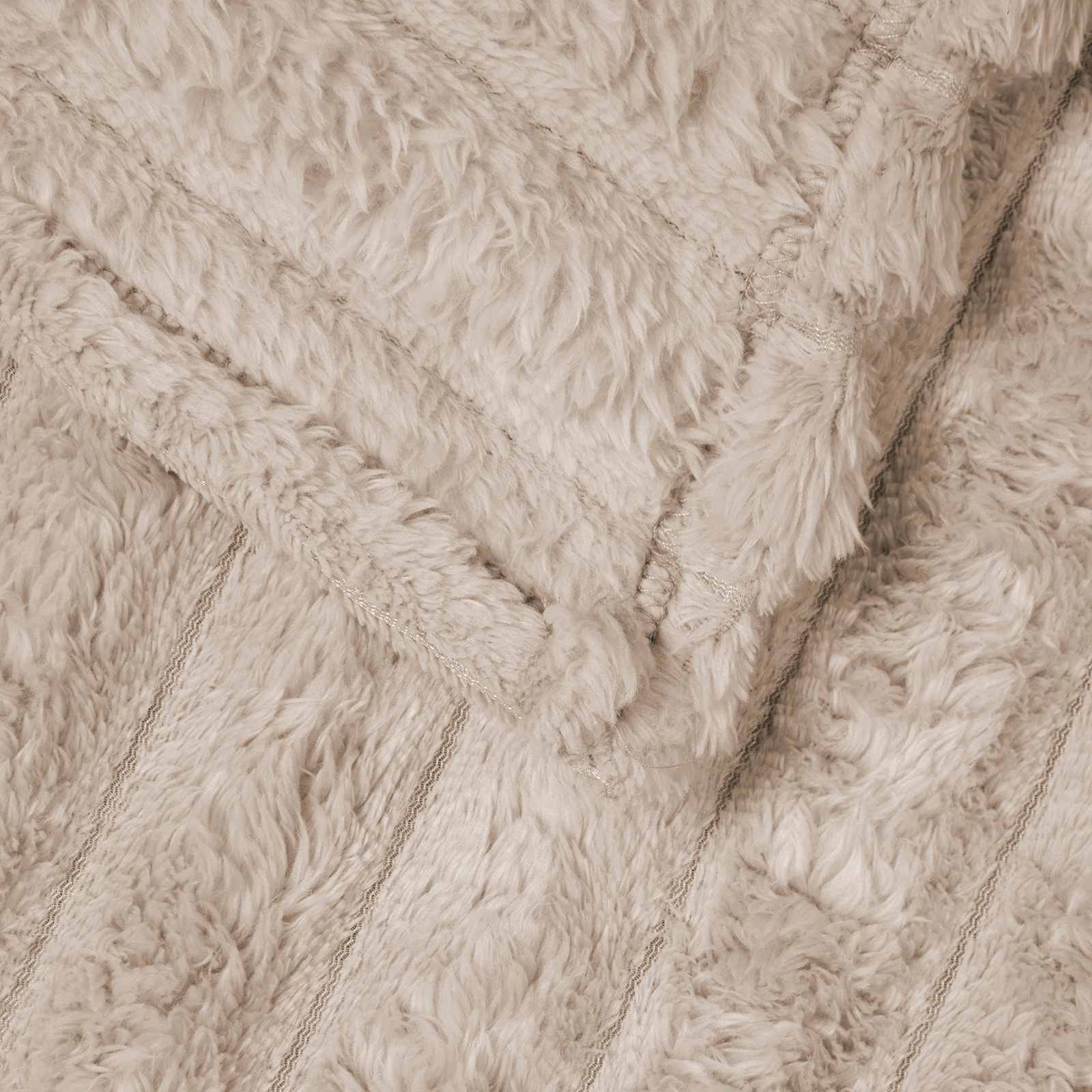Überwurfdecke Beige 150 x 130 cm Fleece