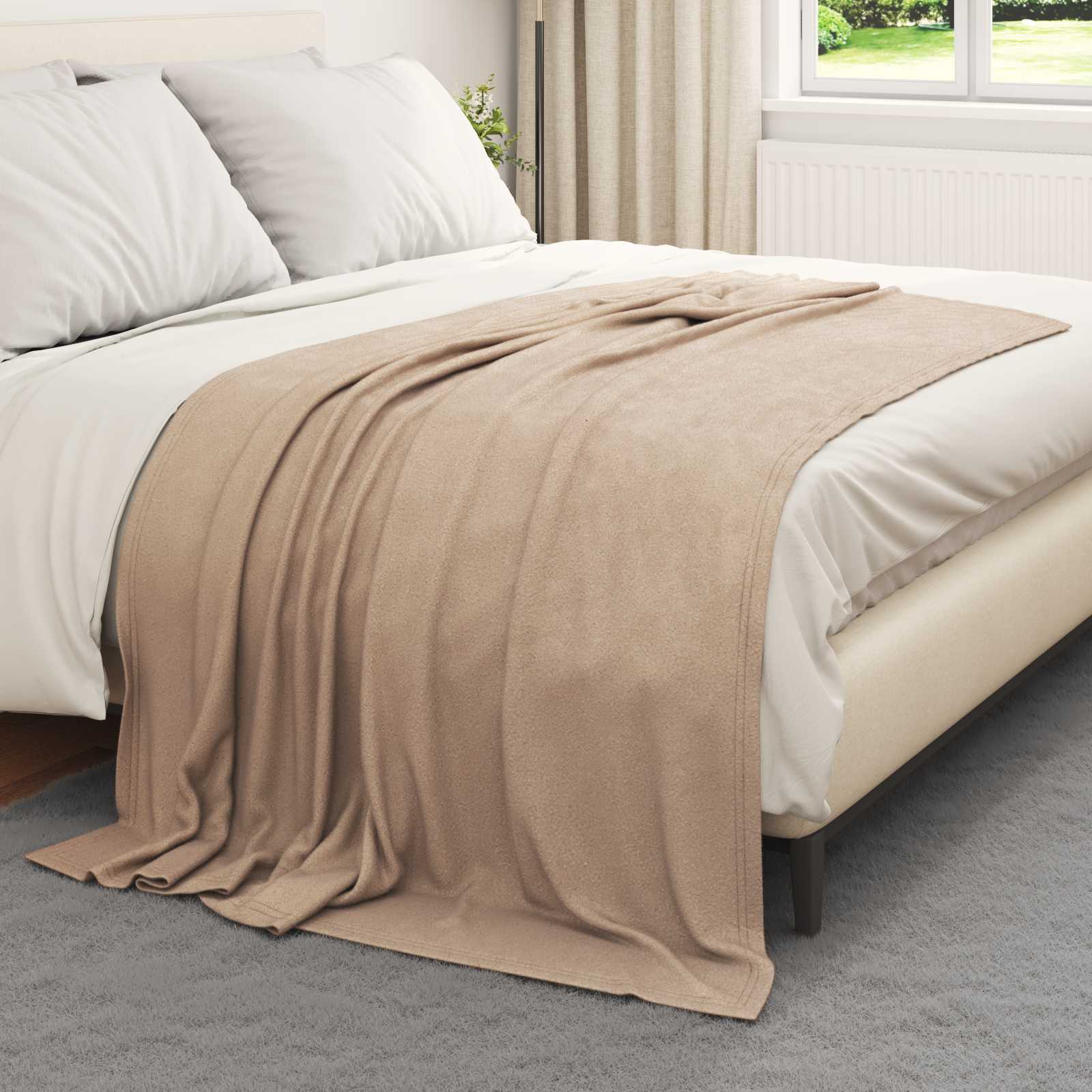 Überwurfdecke Beige 170 x 130 cm Fleece