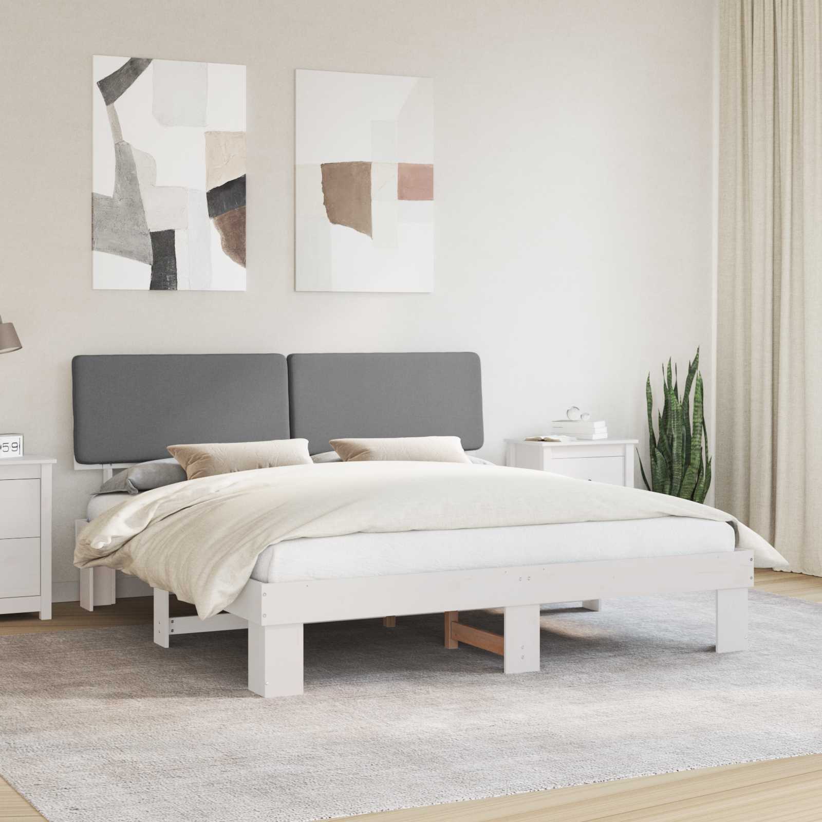 Bettgestell mit gepolstertem Kopfteil Hellgrau 200 x 200 cm