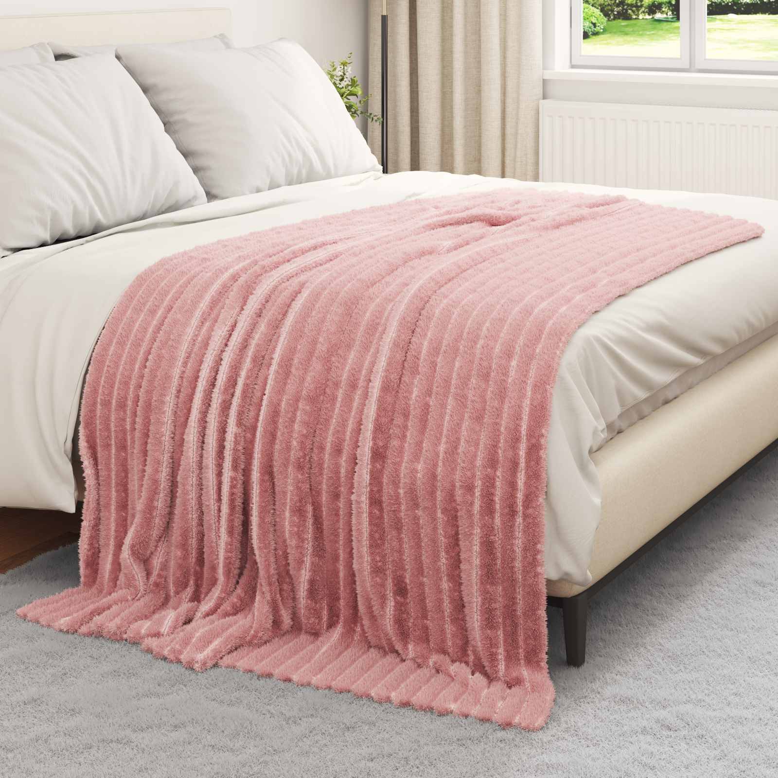 Überwurfdecke Beige 150 x 130 cm Fleece