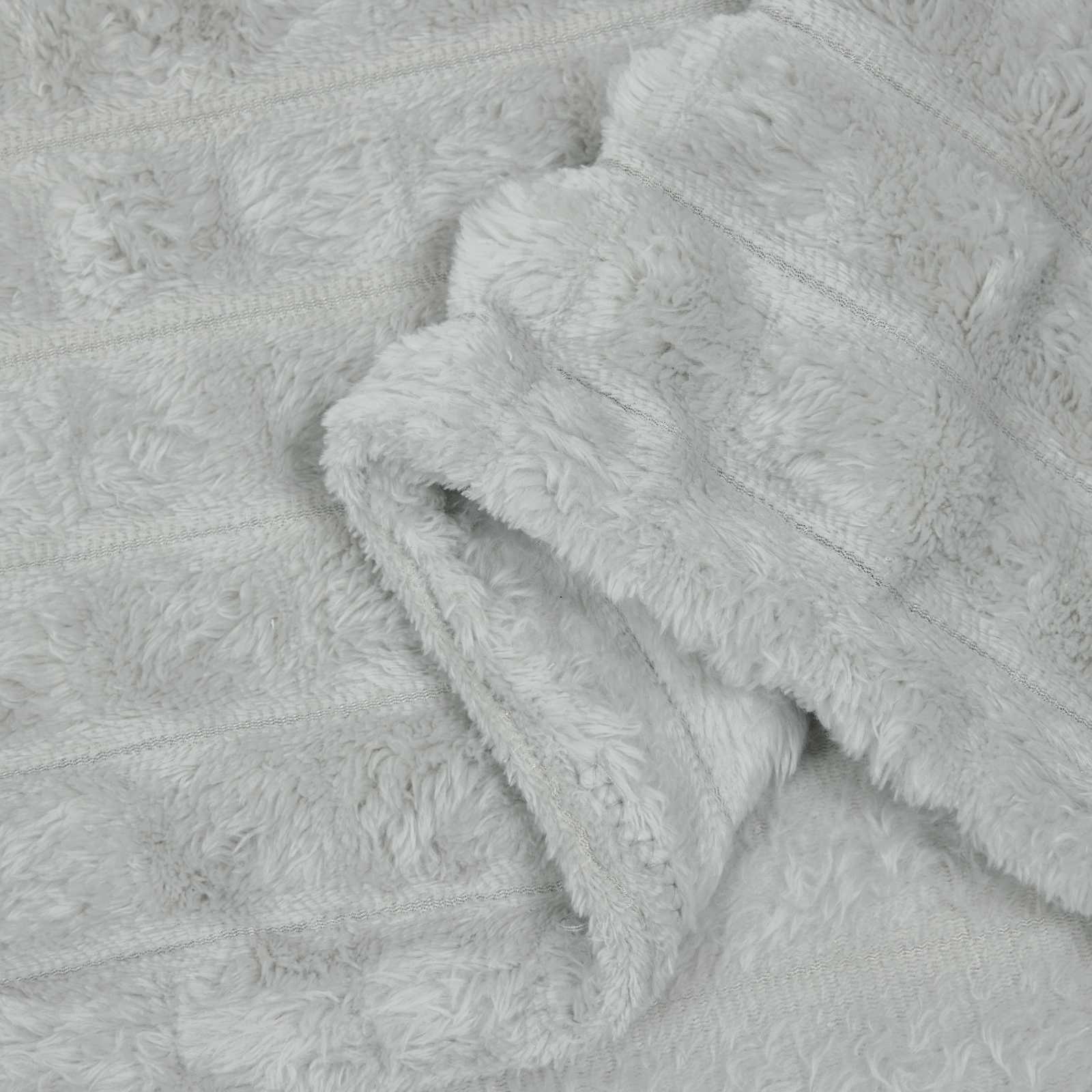 Überwurfdecke Beige 150 x 130 cm Fleece