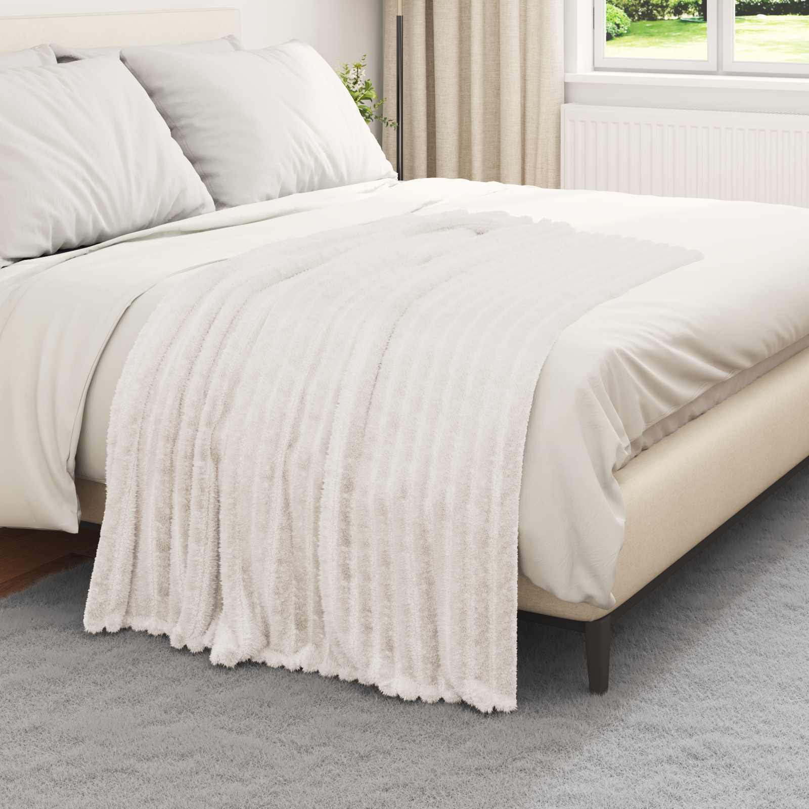 Überwurfdecke Beige 150 x 130 cm Fleece