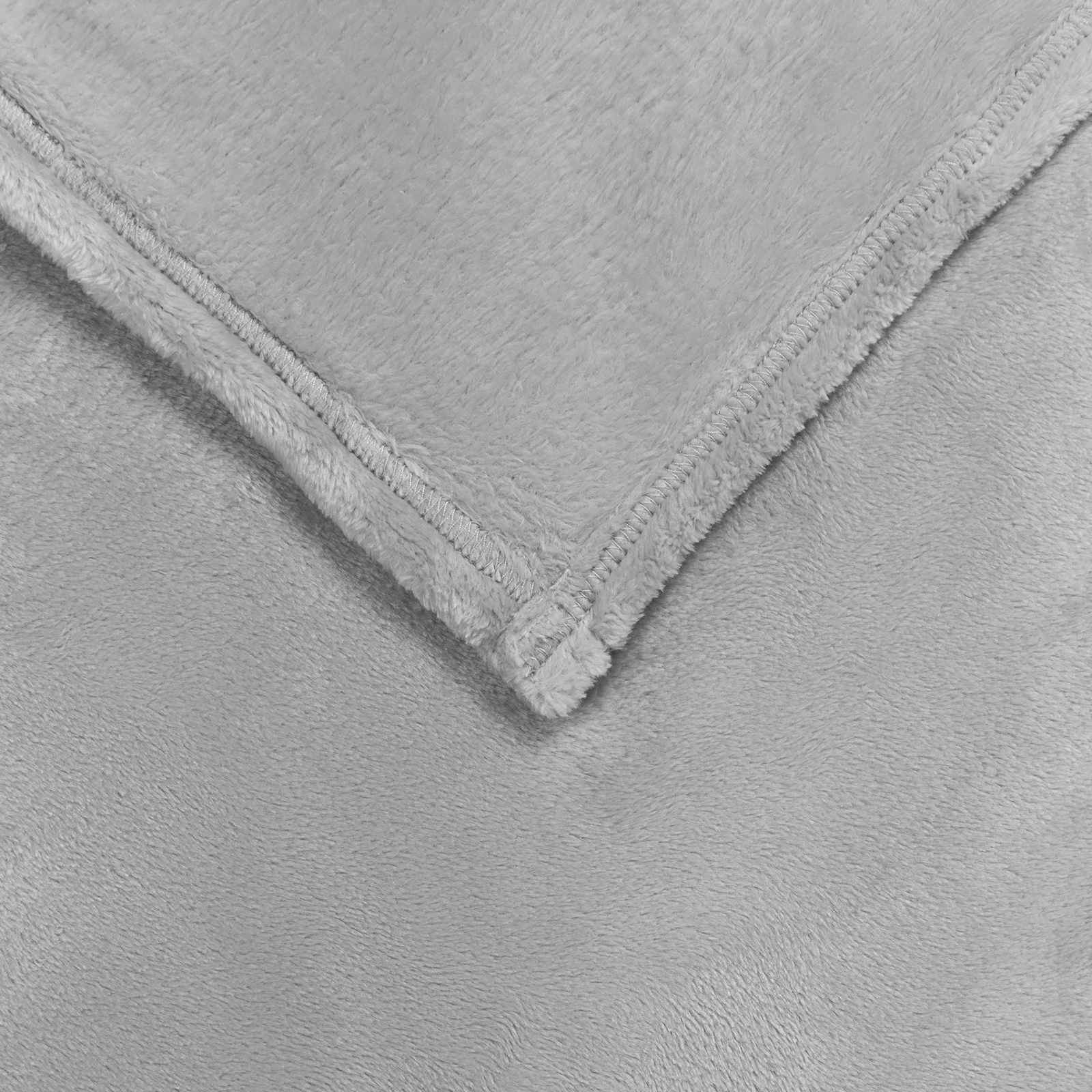 Überwurfdecke Beige 130 x 150 cm Fleece