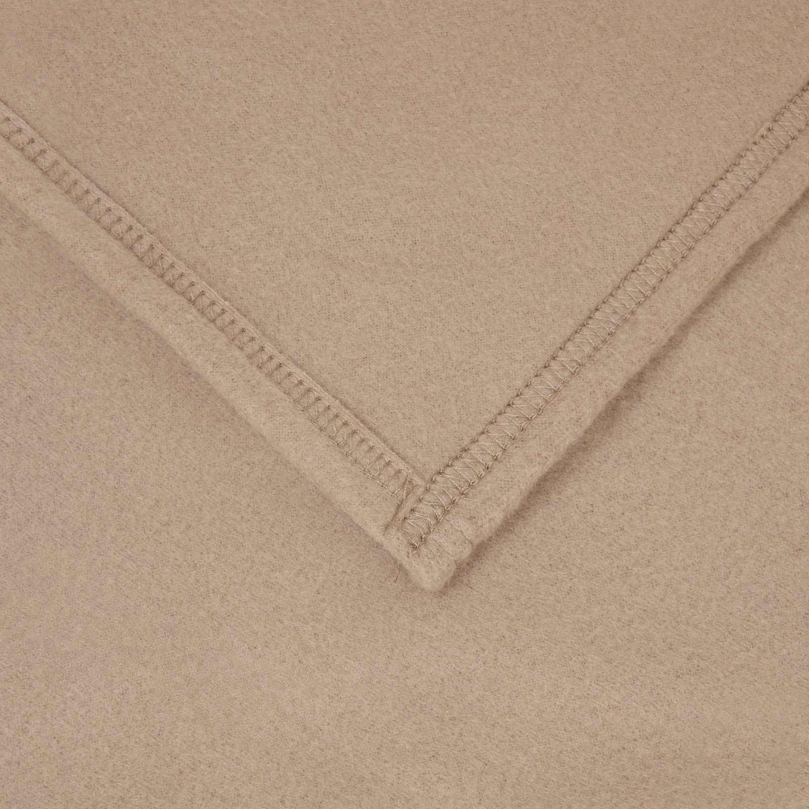 Überwurfdecke Creme 210 x 140 cm Fleece