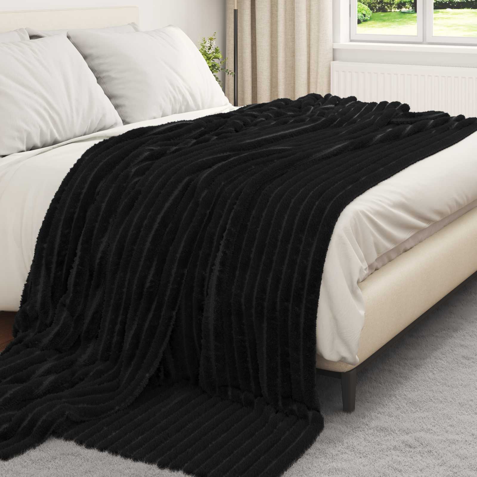 Überwurfdecke Beige 150 x 130 cm Fleece