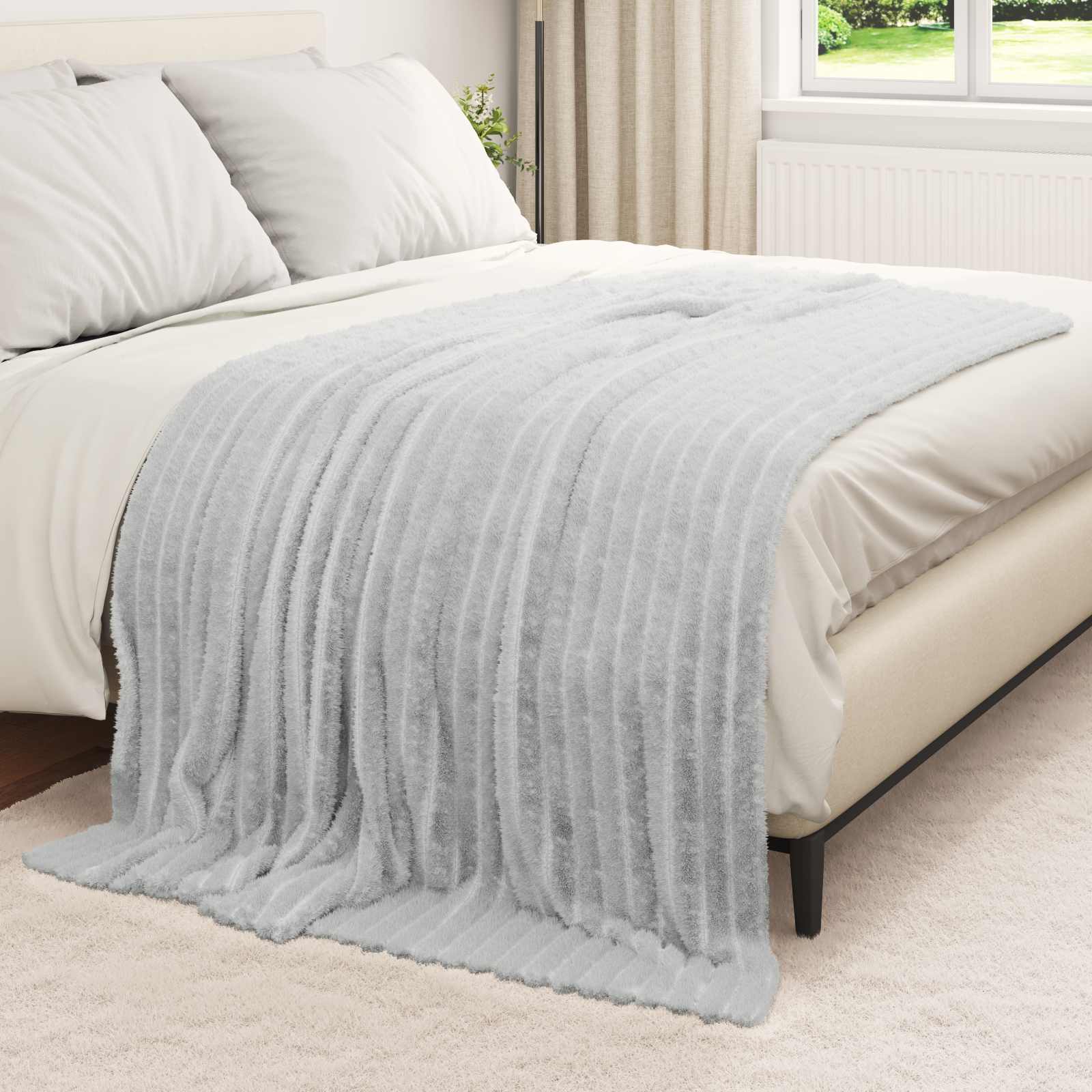 Überwurfdecke Beige 150 x 130 cm Fleece