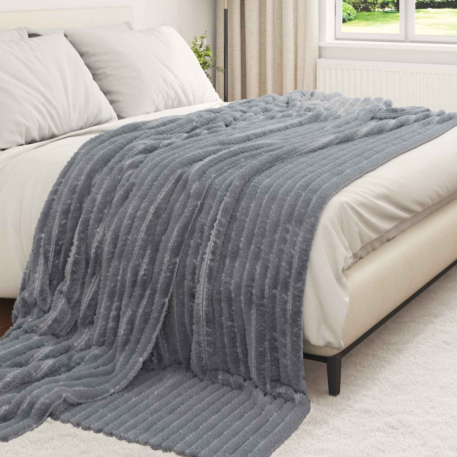 Überwurfdecke Beige 150 x 130 cm Fleece